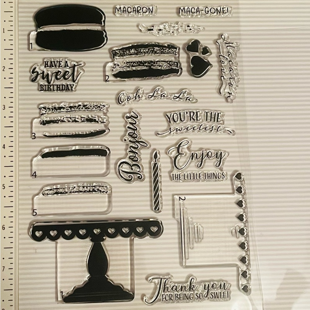 22pc Macarons Stamp & Die Set - Picture 11 of 15